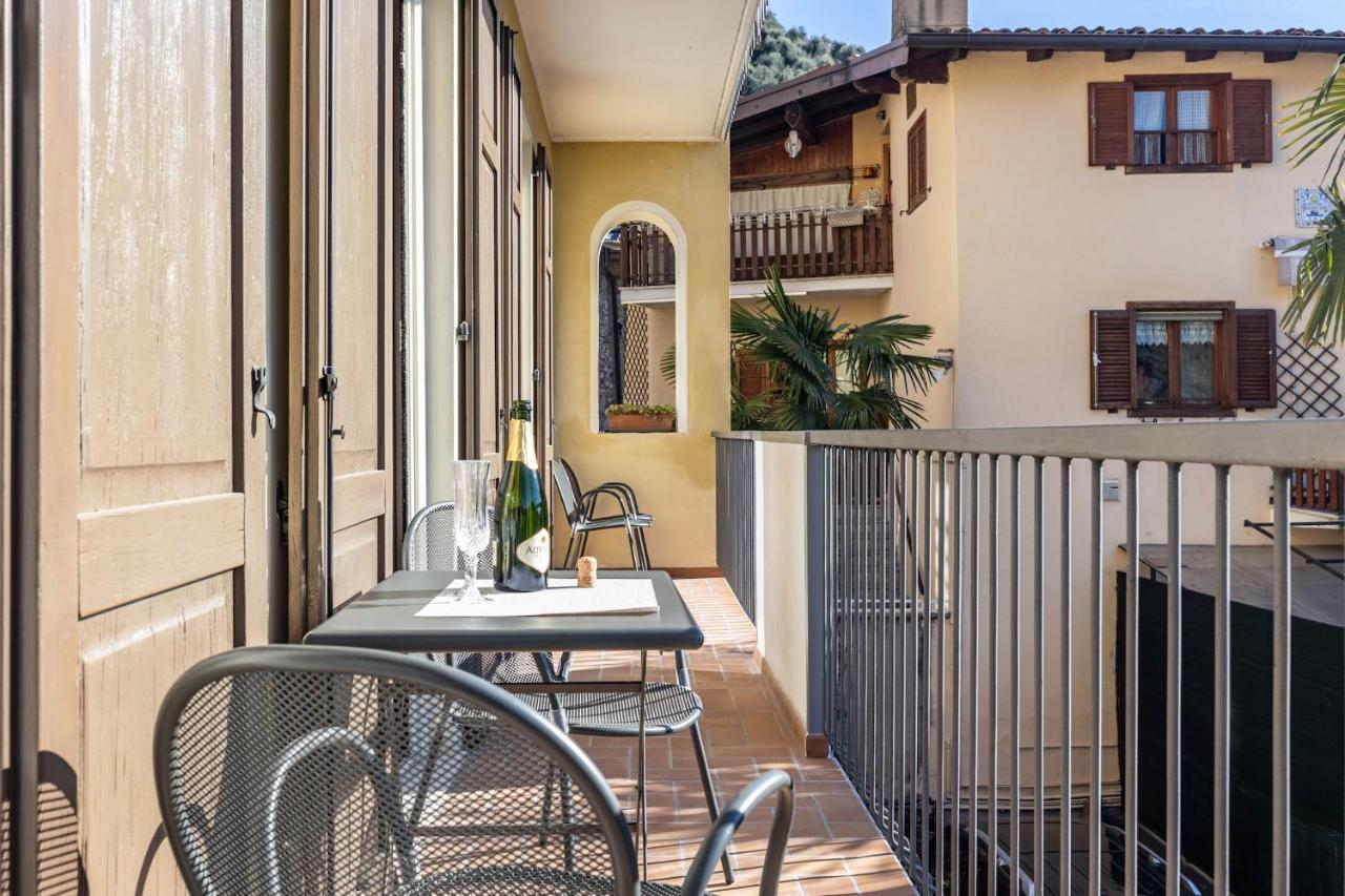 Appartamenti Villa Belvedere Arco Exterior foto